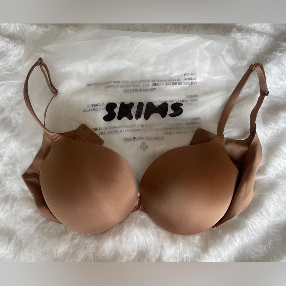 🆕 SKIMS Women's Brown Bra